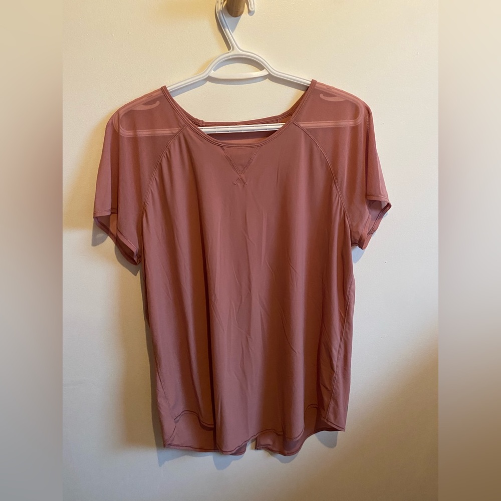 Lululemon top